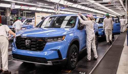 How US Tariff Impacted New Car Prices?