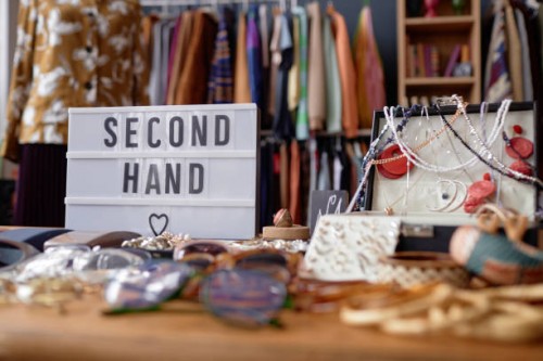 9 Platforms to Sell Second-Hand Items​ Online