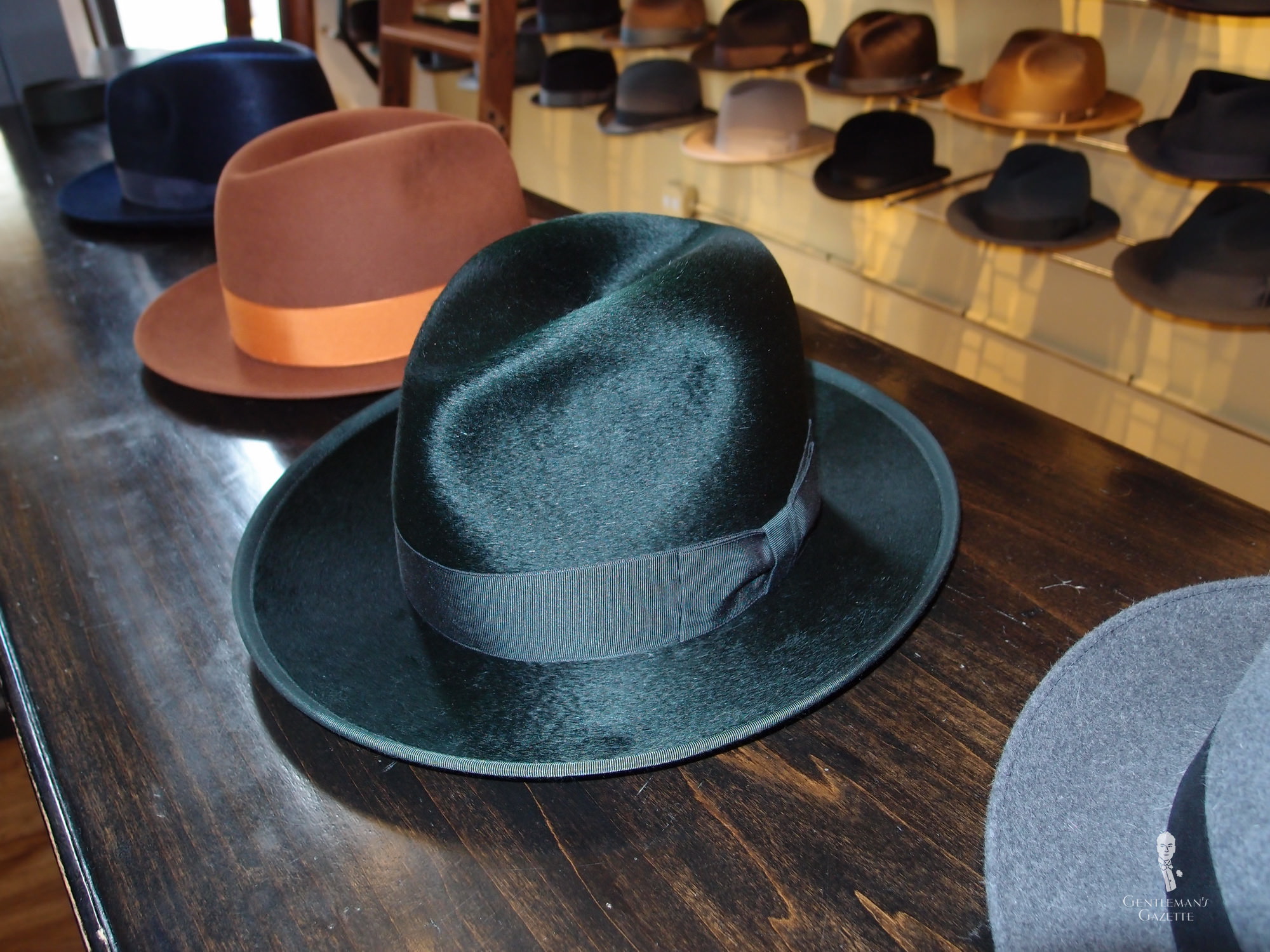 Hướng dẫn về mũ Fedora